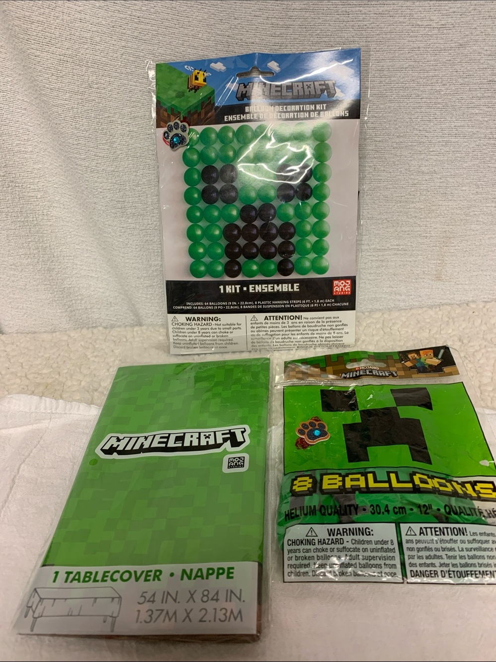 Minecraft 10 Pc Party Decorations set NEW Balloon banner Tablecover 8 Balloons